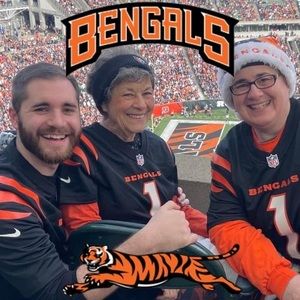 Meet your Posher, Denise